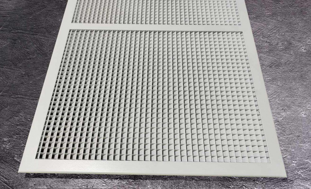 Ячеистая вентиляционная решётка ЯРА-45 с косыми сотами